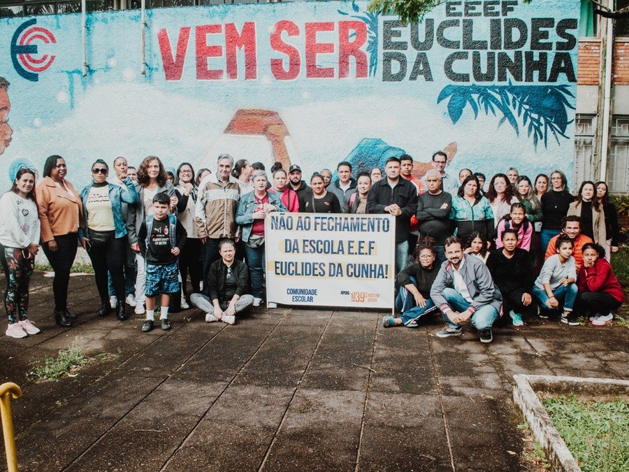 Comunidade rejeita interdição da Escola Estadual Euclides da Cunha